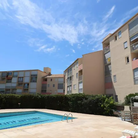 Spacieux 2 Pieces Avec Terrasse, Piscine Et Ascenseur A 400m De La - Fr-1-307-168