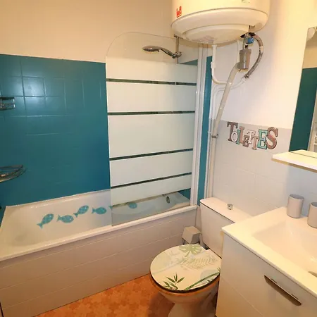 Spacieux 2 Pieces Avec Terrasse, Piscine Et Ascenseur A 400m De La - Fr-1-307-168 Διαμέρισμα