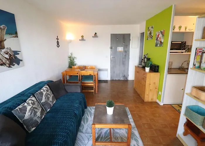 Spacieux 2 Pieces Avec Terrasse, Piscine Et Ascenseur A 400m De La - Fr-1-307-168 Apartmán *